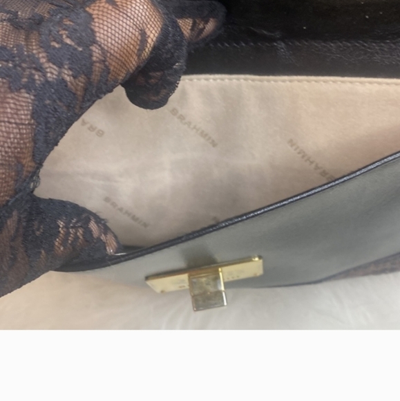 Vintage BRAHMIN Crossbody Bag - Picture 4 of 15